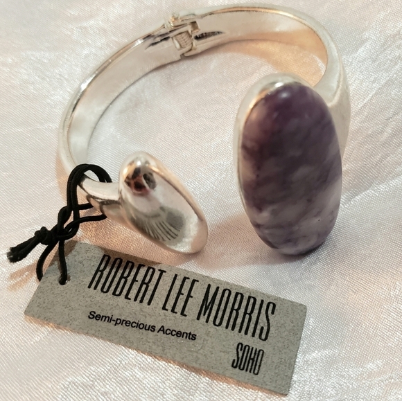 1987- Silver-tone Oval Stone Sculptural Cuff Soho Bracelet Amethyst Stone NWT - Picture 4 of 5